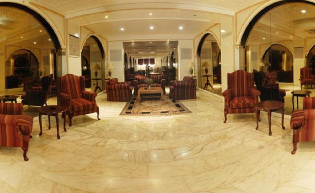 Al Higgi Hotel Янбу Екстер'єр фото